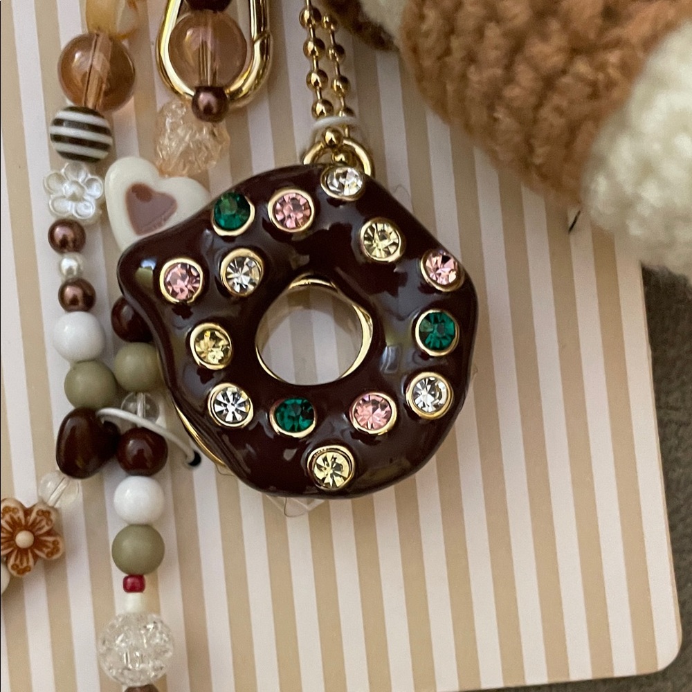 Piper K Brown and Cream Crochet  Bag Charm - Picture 3 of 5
